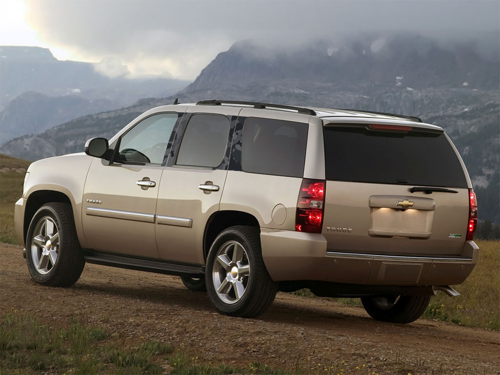 Chevrolet Tahoe 2007-2014 Camo Pillar Trim