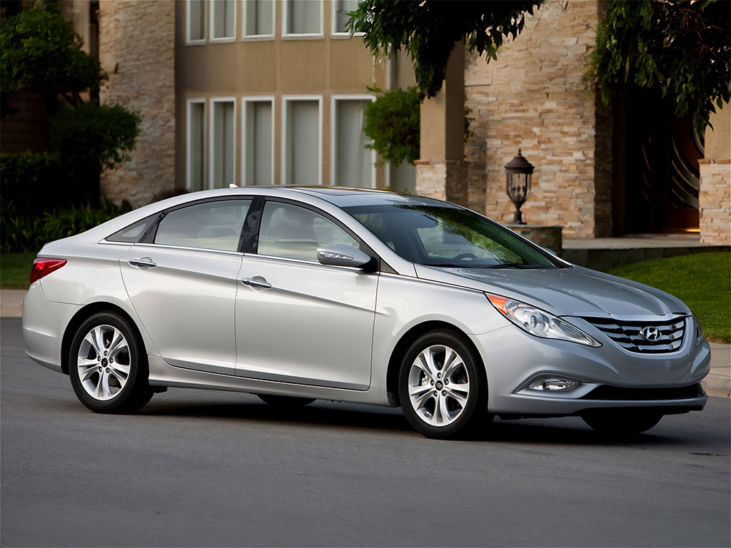 Hyundai Sonata 2006-2010 Camo Pillar Trim