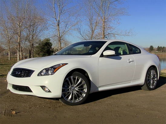 Infiniti G37 2009-2013 Sedan Camo Pillar Trim