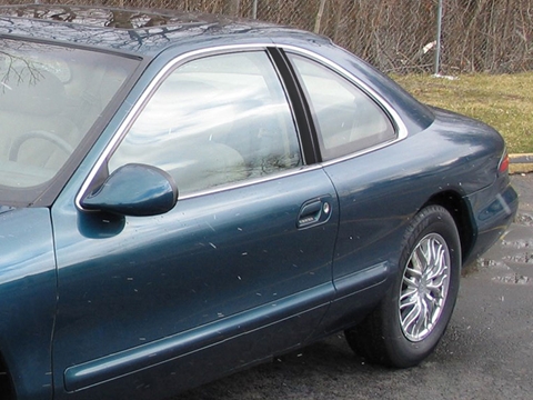 Rtrim™ Lincoln Mark VIII 1993-1998 Pillar Post Trim