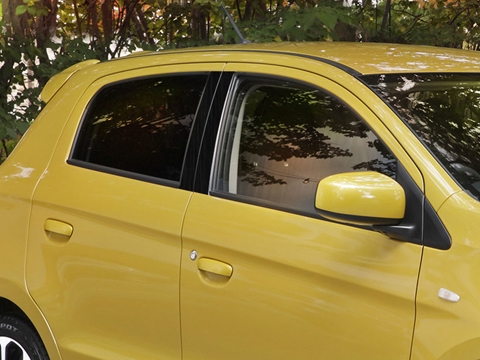 Rtrim™ Mitsubishi Mirage 2014-2020 Brushed Aluminum Black Pillar Post Trim