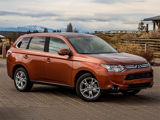 Mitsubishi Outlander 2007-2013 Piano Black Pillar Trim