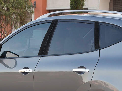 Rtrim™ Nissan Rogue 2008-2013 Carbon Fiber Pillar Post Trim