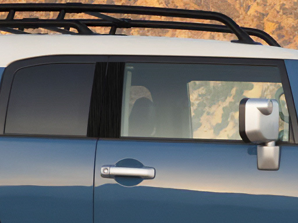 Rtrim™ Toyota FJ Cruiser 2007-2014 Brushed Aluminum Black Pillar Post Trim