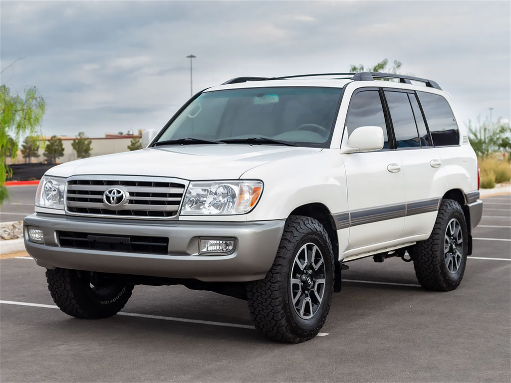 Toyota Land Cruiser 1998-2007 Brushed Aluminum Black Pillar Trim