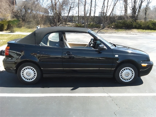 Volkswagen Cabrio 1995-2002 Camo Pillar Trim