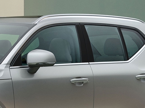 Rtrim™ Volvo XC40 2019-2023 Matte Black Pillar Post Trim