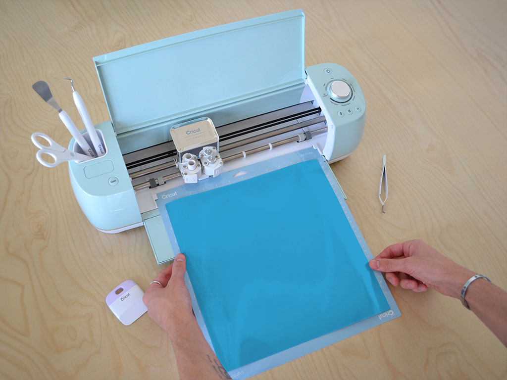 ORACAL 651 Ice Blue Cricut Compatible Vinyl