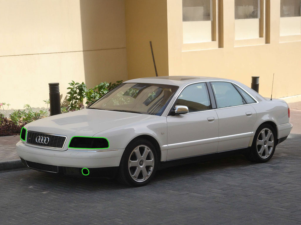 Audi S8 2001-2003 Headlight Tint Location