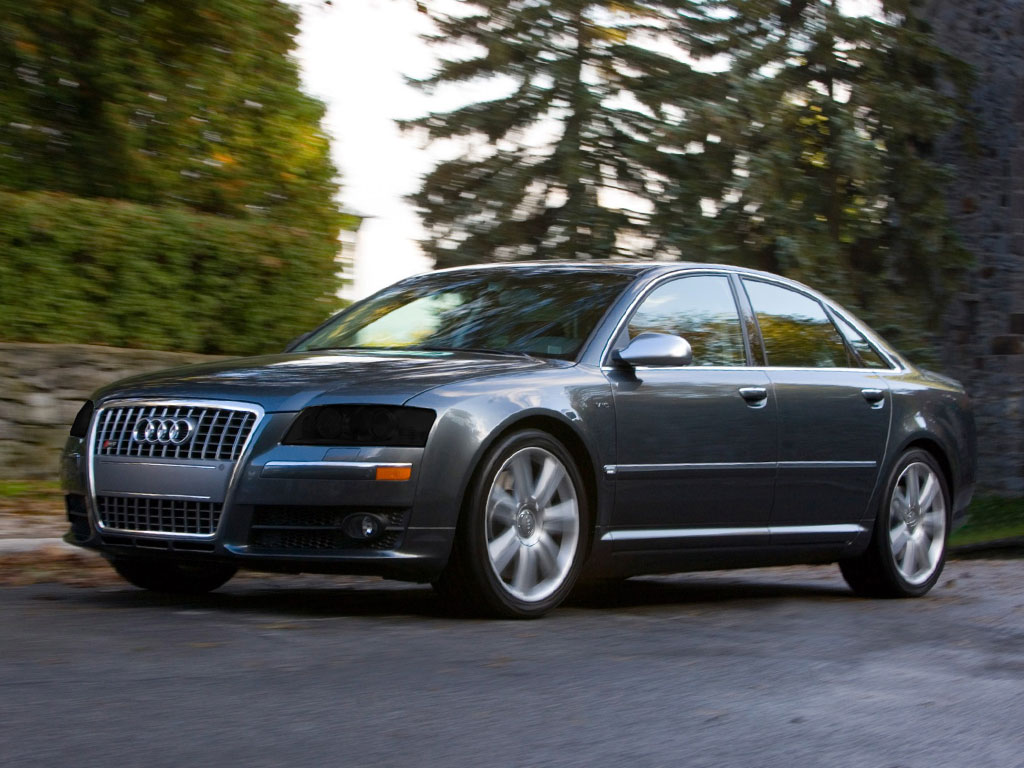 Audi S8 2007-2009 Headlight Tint