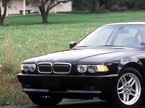 Rshield™ BMW 7-Series 1999-2001 Headlight Protection Film