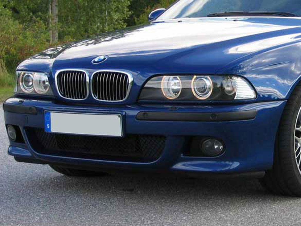 Avery Dennison™ BMW M5 2000-2003 Headlight Protection Film