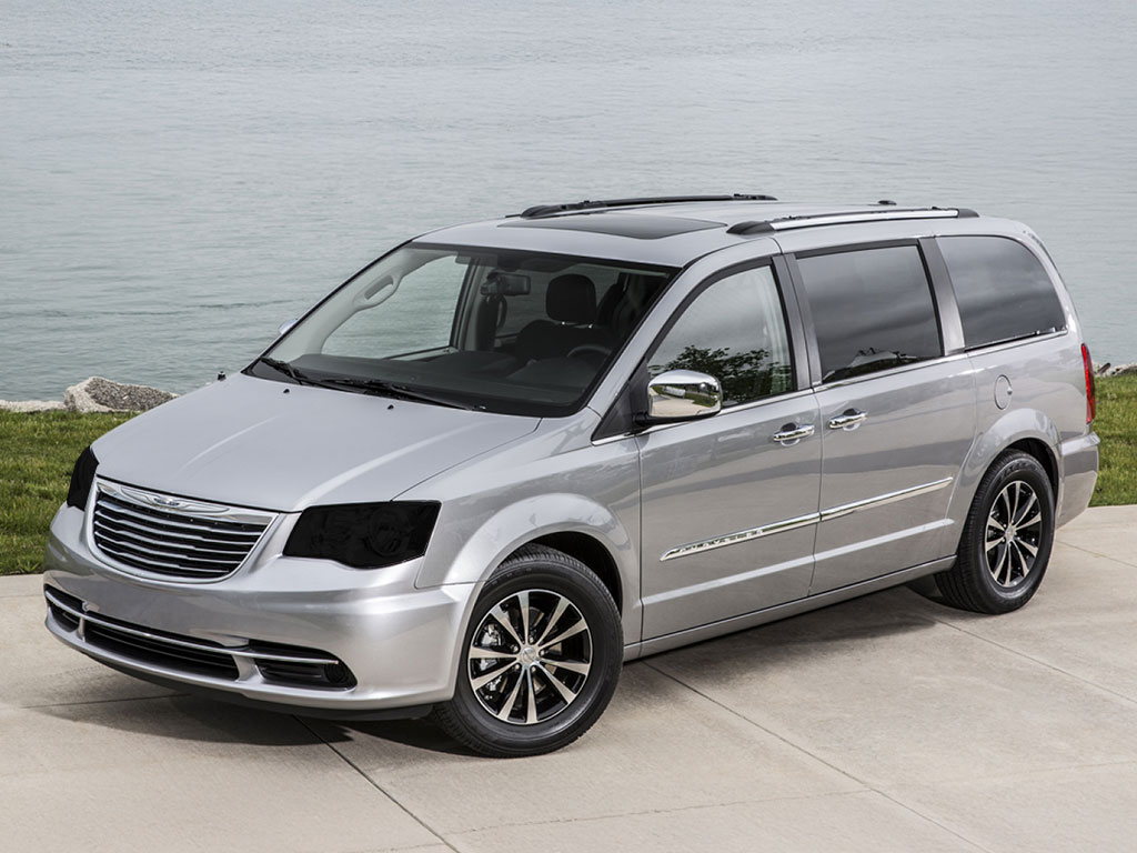 Chrysler Town and Country 2011-2016 Headlight Tint