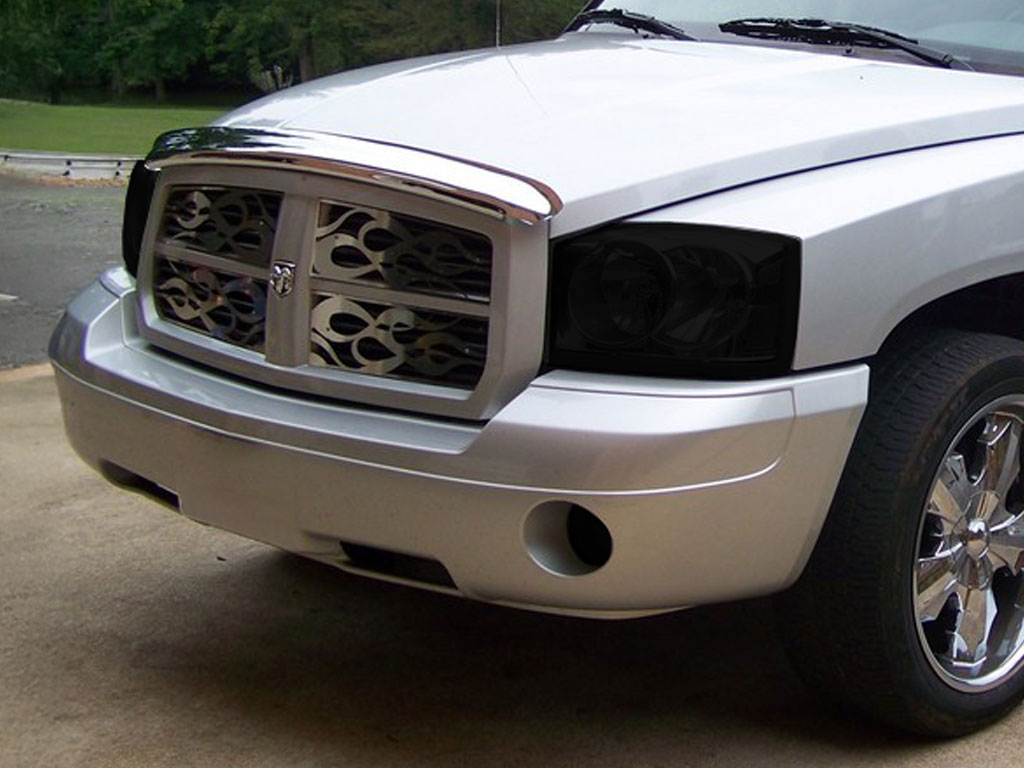 Dodge Dakota 2005-2007 Headlight Tint