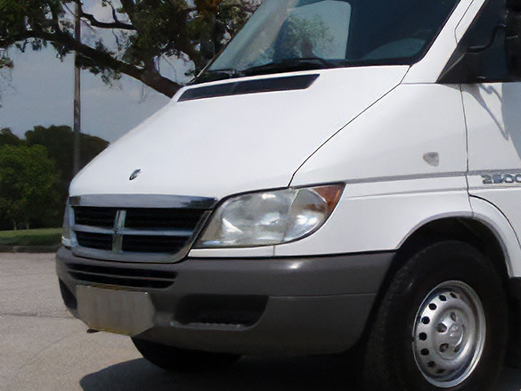 3M™ Dodge Sprinter 2003-2006 Headlight Protection Film