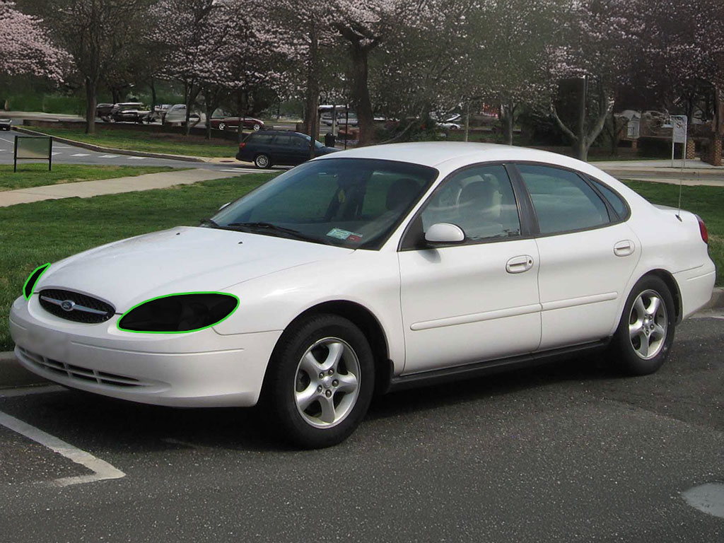 Ford Taurus 2000-2003 Headlight Tint Location