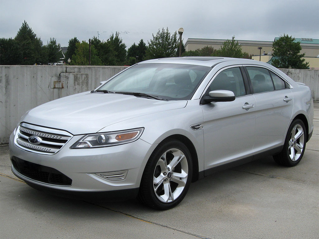 Ford Taurus 2008-2009 Headlight Protection Film