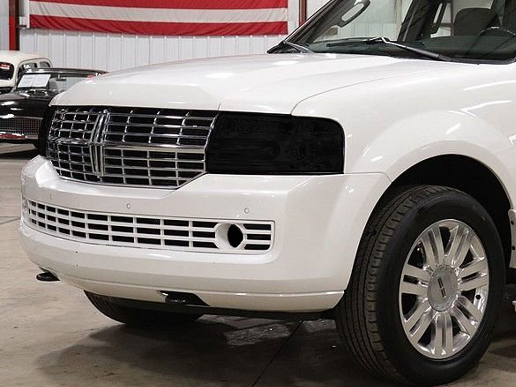 Lincoln Navigator 2007-2014 Headlight Tint