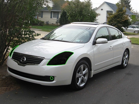 Nissan Altima 2007-2009 (Sedan) Headlight Tint Location