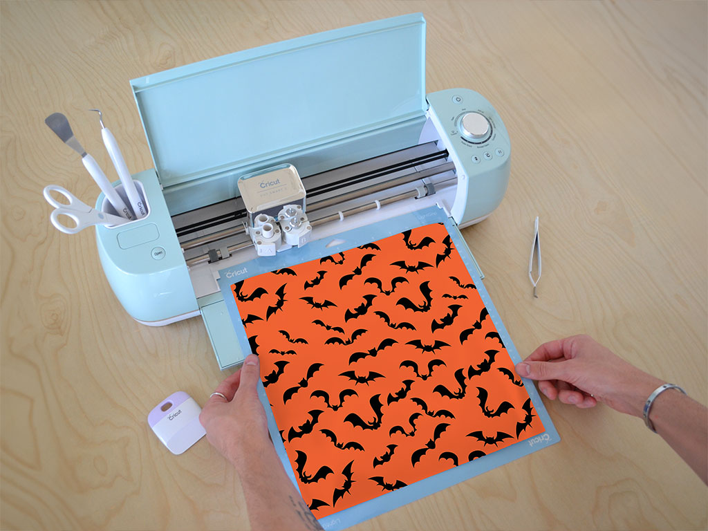 Swarming Headrush Animal Cricut Compatible Vinyl