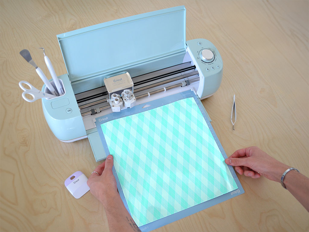 Rigid Aqua Argyle Cricut Compatible Vinyl