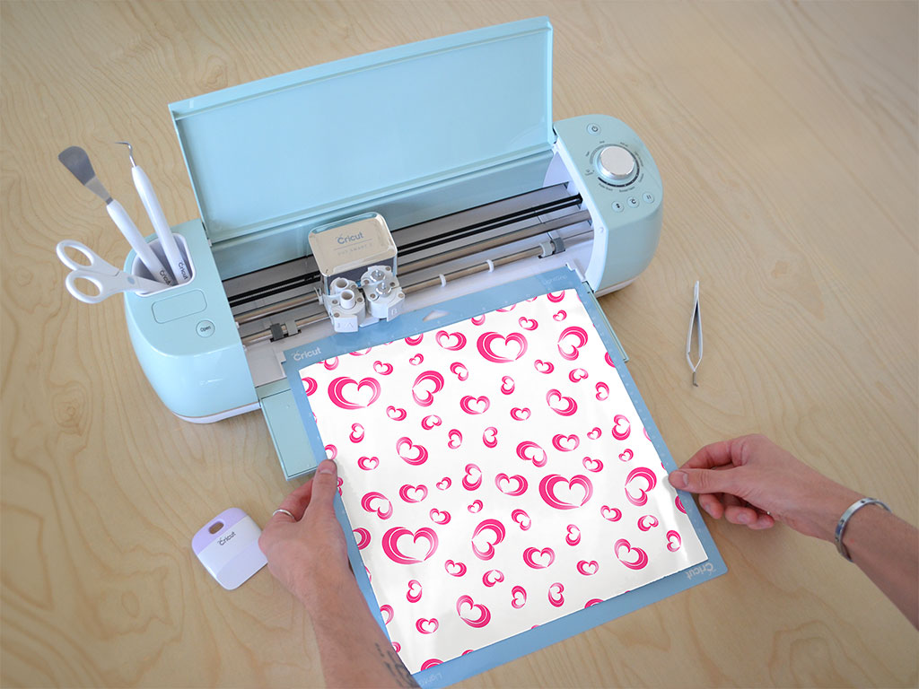 Breezy Romance Heart Cricut Compatible Vinyl