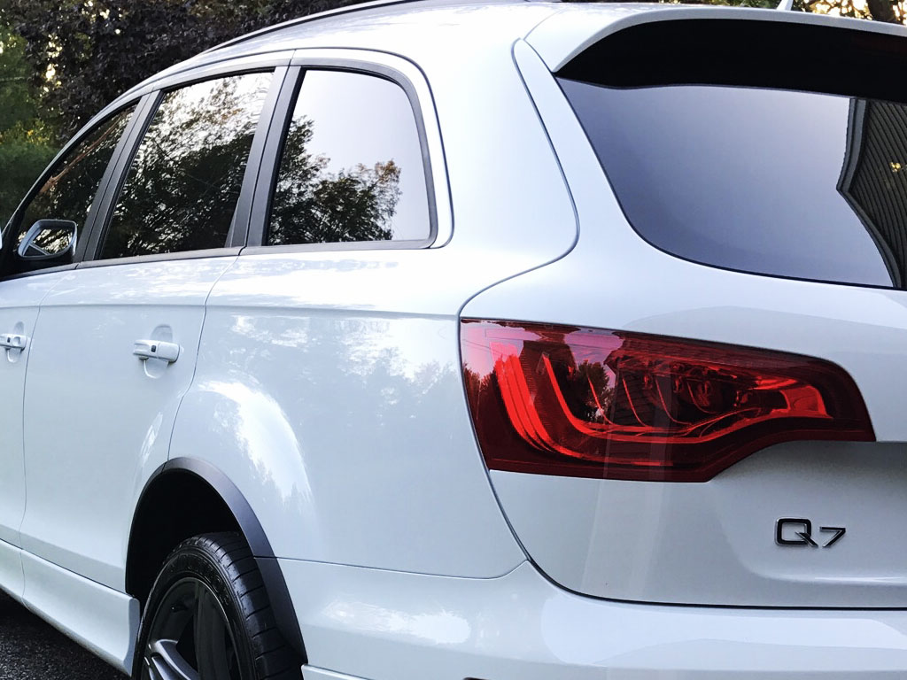 Rtint™ Audi Q7 2009-2015 Tail Light Tint | Film