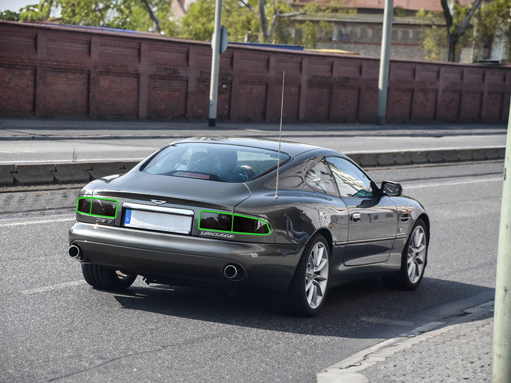 Aston Martin DB7 1997-2003 Tail Light Tint Installation Points