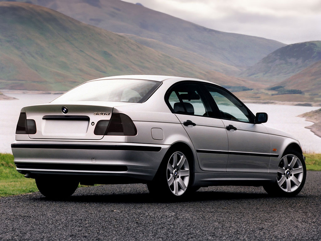 BMW 3-Series Sedan 1999-2005 Blackout Tail Light TInt