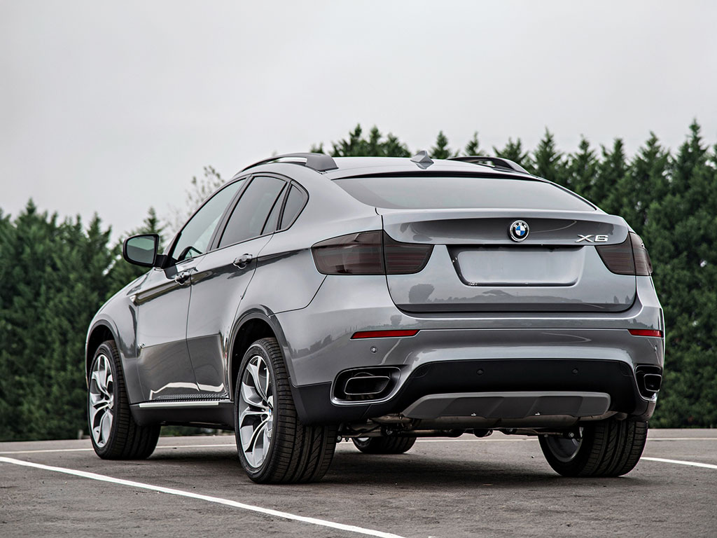 BMW X6 2008-2014 Blackout Tail Light TInt