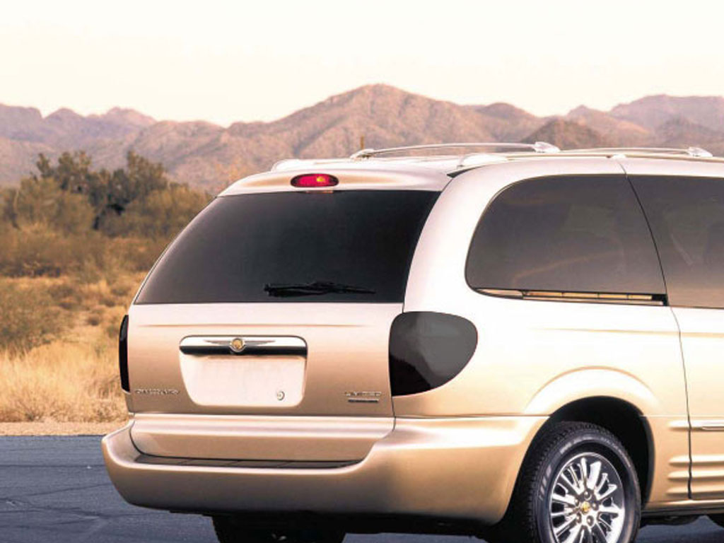 Chrysler Town and Country 1996-2000 Smoke Tail Light Tint