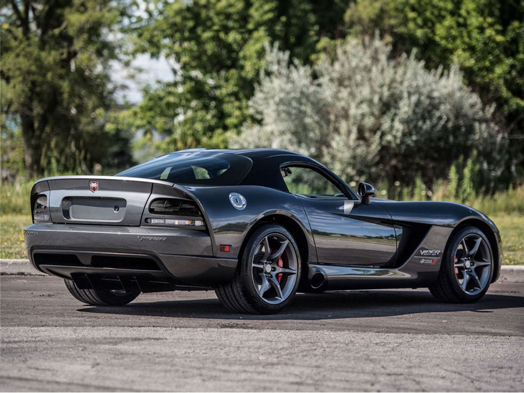 Dodge Viper 2003-2010 Blackout Tail Light TInt