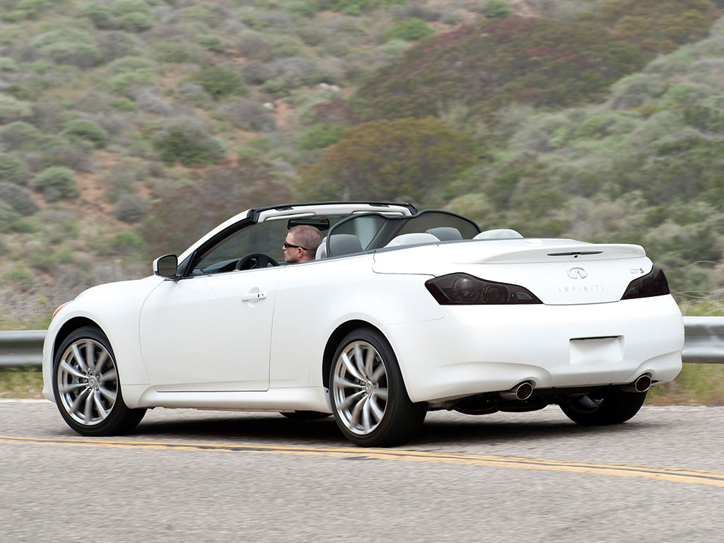 Infiniti G37 Coupe 2008-2013 Blackout Tail Light TInt