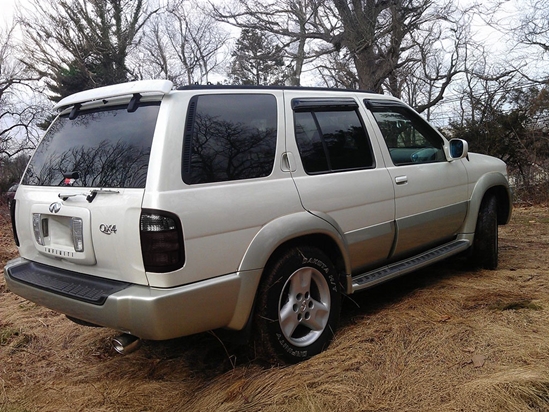 Infiniti QX4 2001-2003 Blackout Tail Light TInt