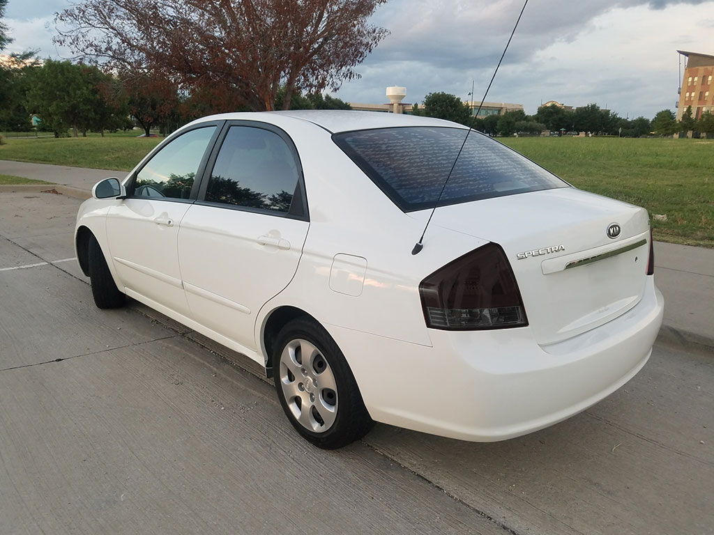 Kia Spectra 2005-2009 Blackout Tail Light TInt