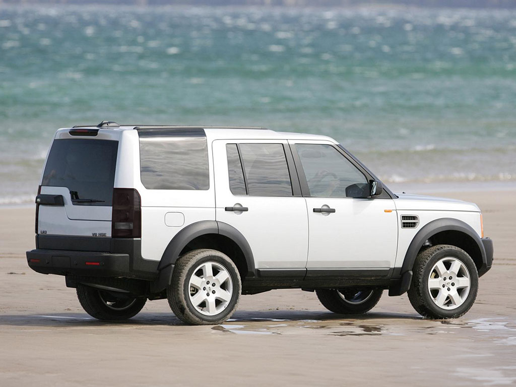 Land Rover LR3 2005-2009 Blackout Tail Light TInt