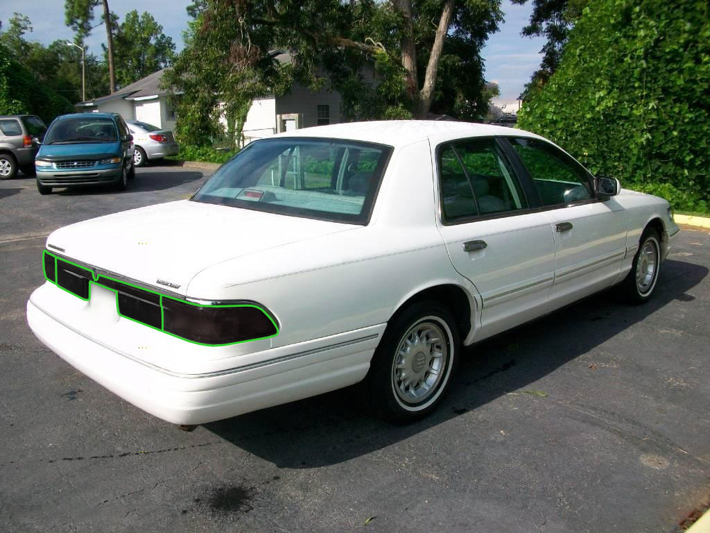 Mercury Grand Marquis 1995-1997 Tail Light Tint Installation Points