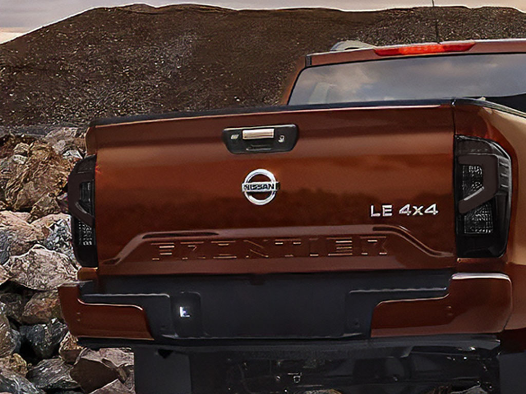 Nissan Frontier 2022-2024 Smoke Tail Light Tint