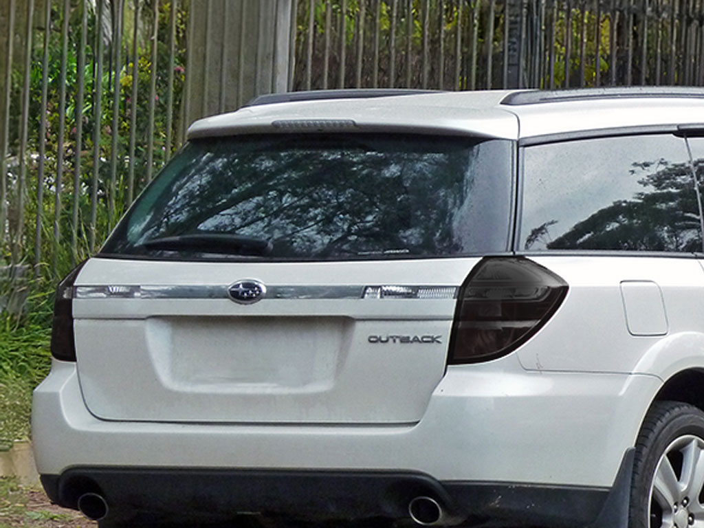 Subaru Outback 2005-2007 Smoke Tail Light Tint