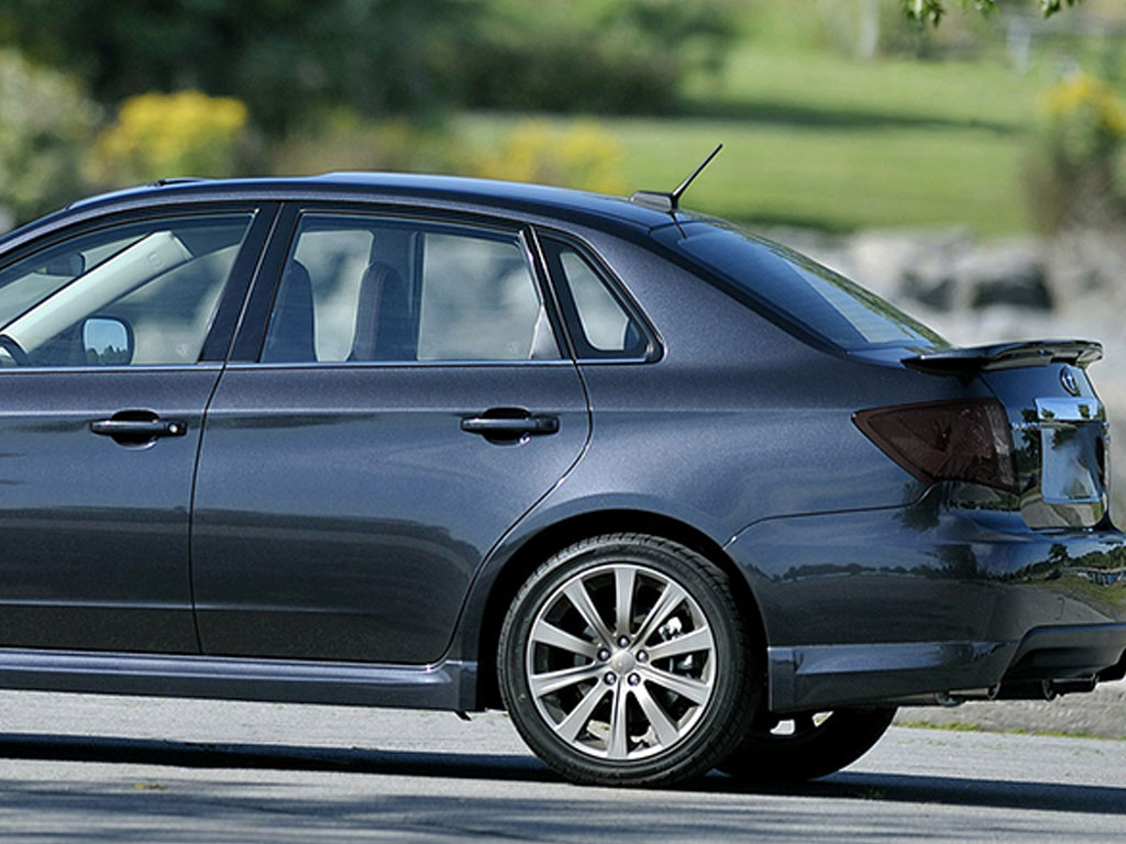 Subaru WRX Sedan 2006-2007 Smoke Tail Light Tint