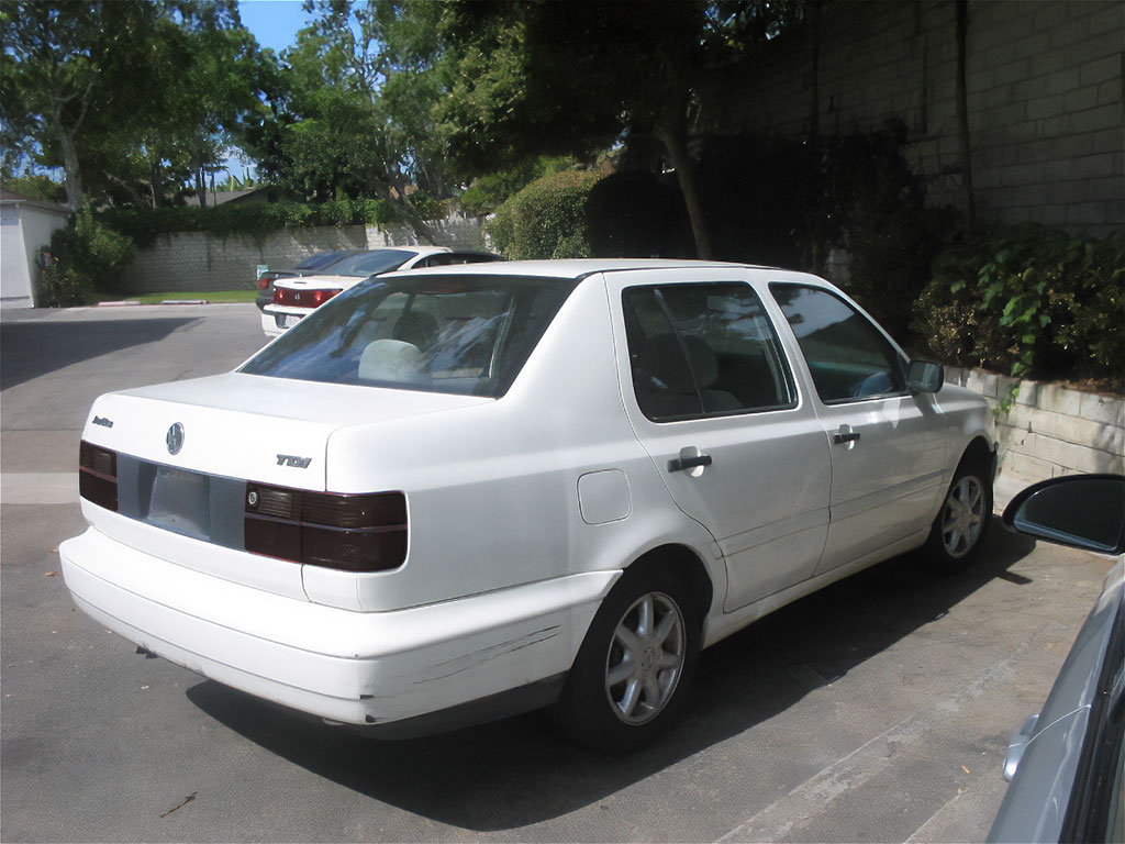 Volkswagen Jetta Sedan 1993-1998 Blackout Tail Light TInt