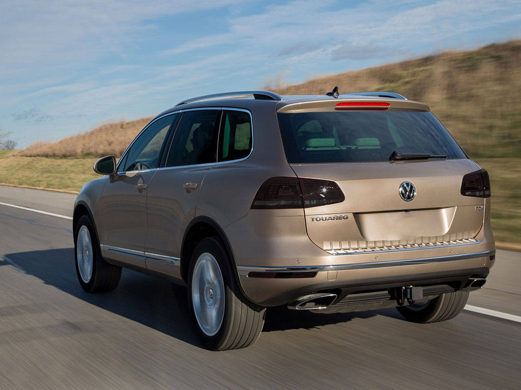 Volkswagen Touareg 2015-2017 Blackout Tail Light TInt